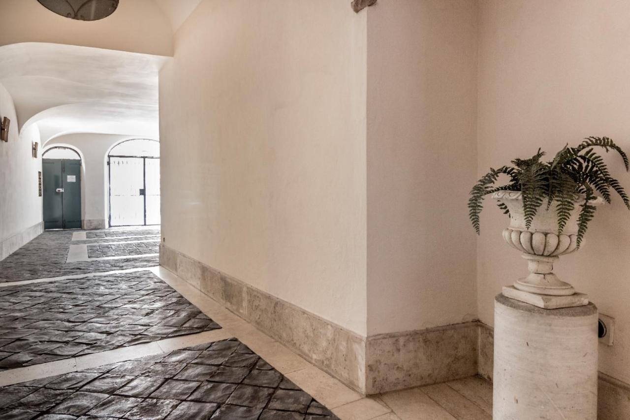 Francy Luxury Rome